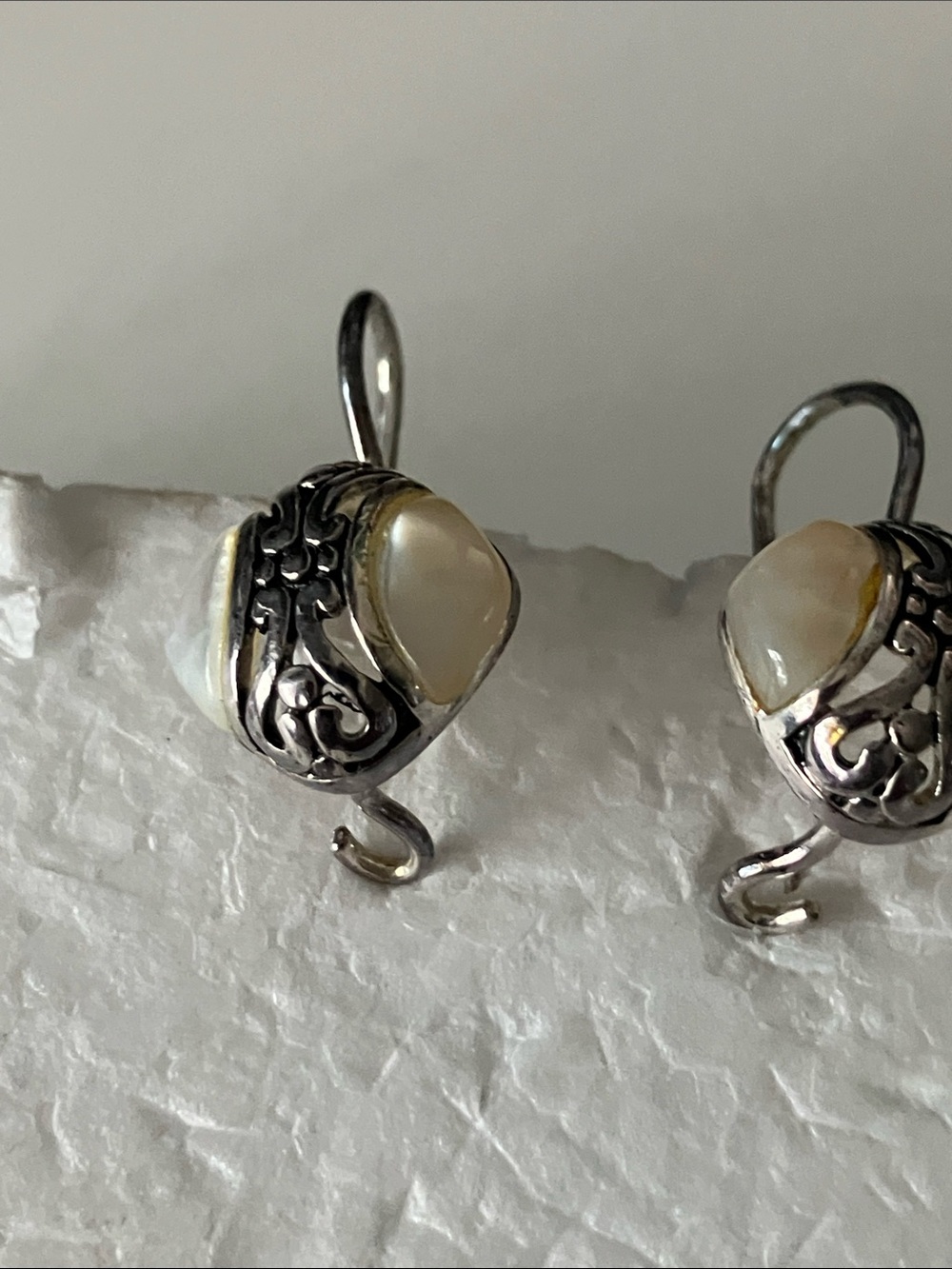 Silpada Sterling Silver Mother-of-Pearl Heart Drop Earrings - Picture 2 of 8